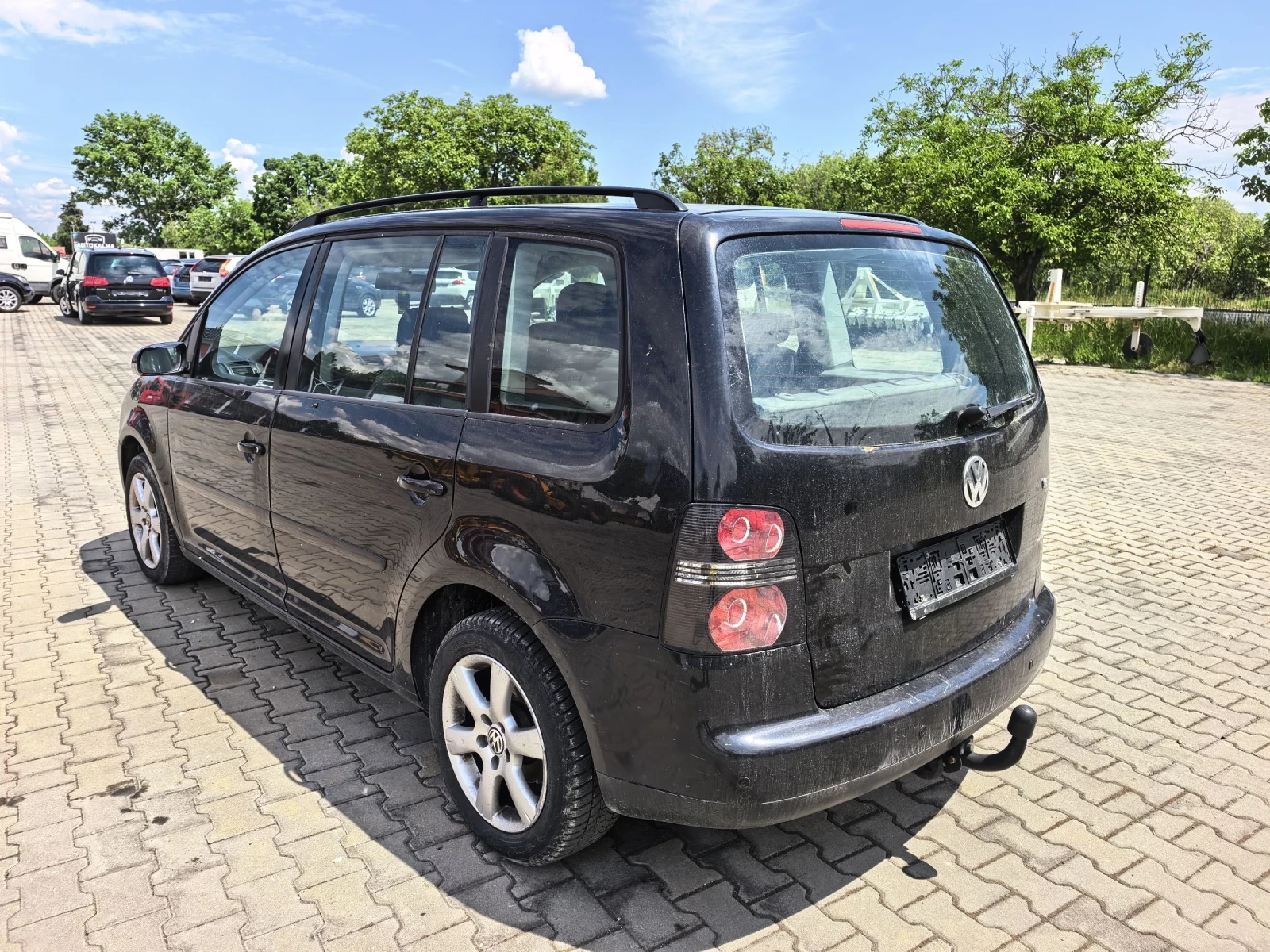 VW Touran 1.6��� 116�� 6 ��������  | Mobile.bg � ����������� 4