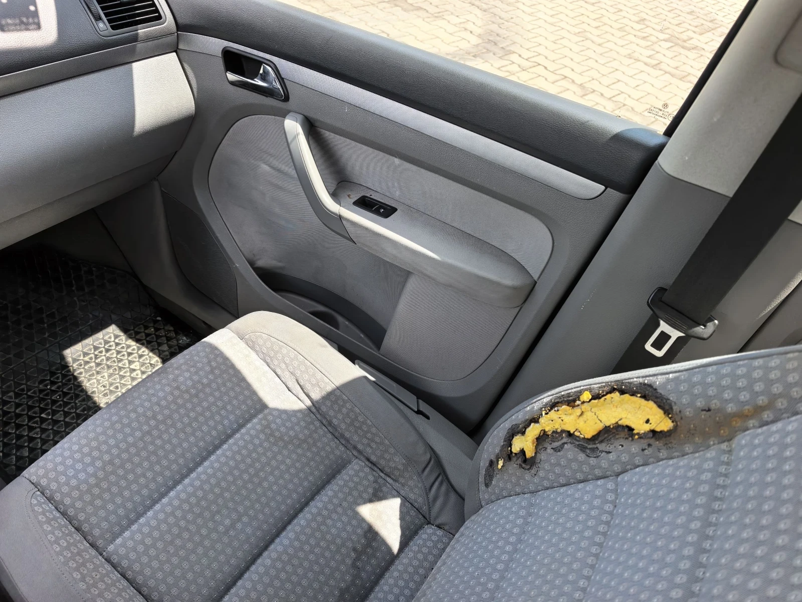 VW Touran 1.6��� 116�� 6 ��������  | Mobile.bg � ����������� 13
