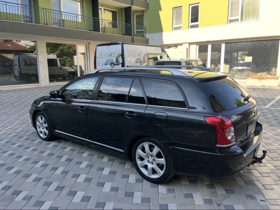 Toyota Avensis Toyota Avensis 2.0 VVT Facelift, снимка 4 - Автомобили и джипове - 54800649