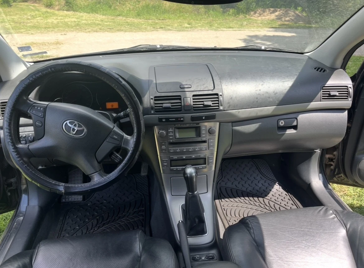 Toyota Avensis Toyota Avensis 2.0 VVT Facelift, снимка 9 - Автомобили и джипове - 54800649