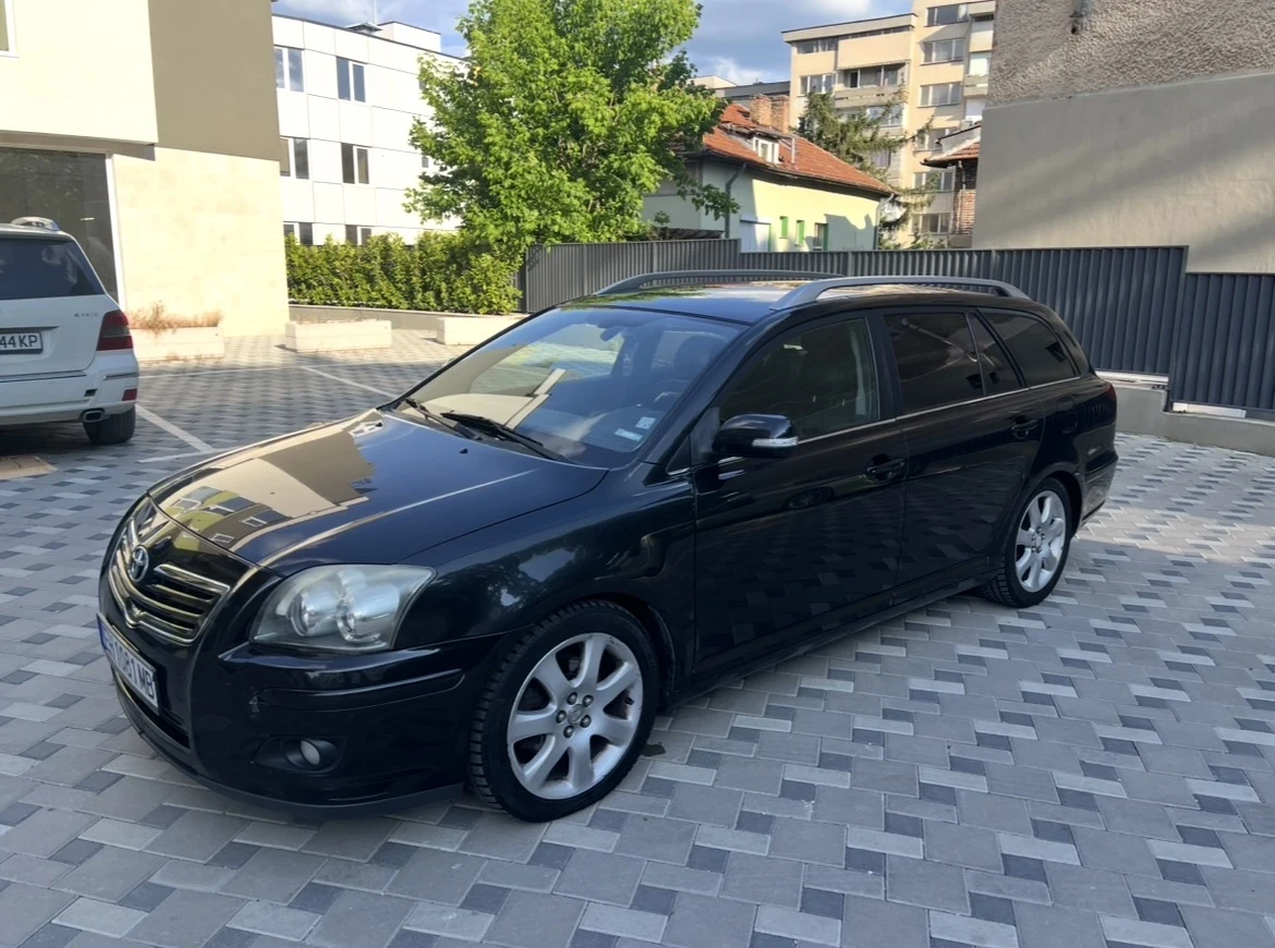 Toyota Avensis Toyota Avensis 2.0 VVT Facelift, снимка 3 - Автомобили и джипове - 54800649