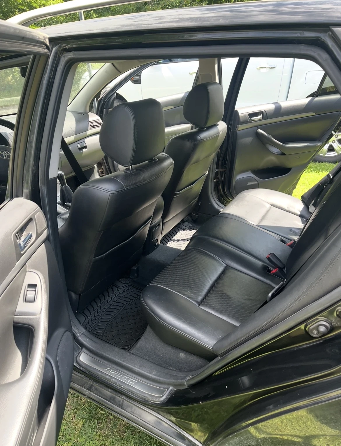 Toyota Avensis Toyota Avensis 2.0 VVT Facelift, снимка 12 - Автомобили и джипове - 54800649