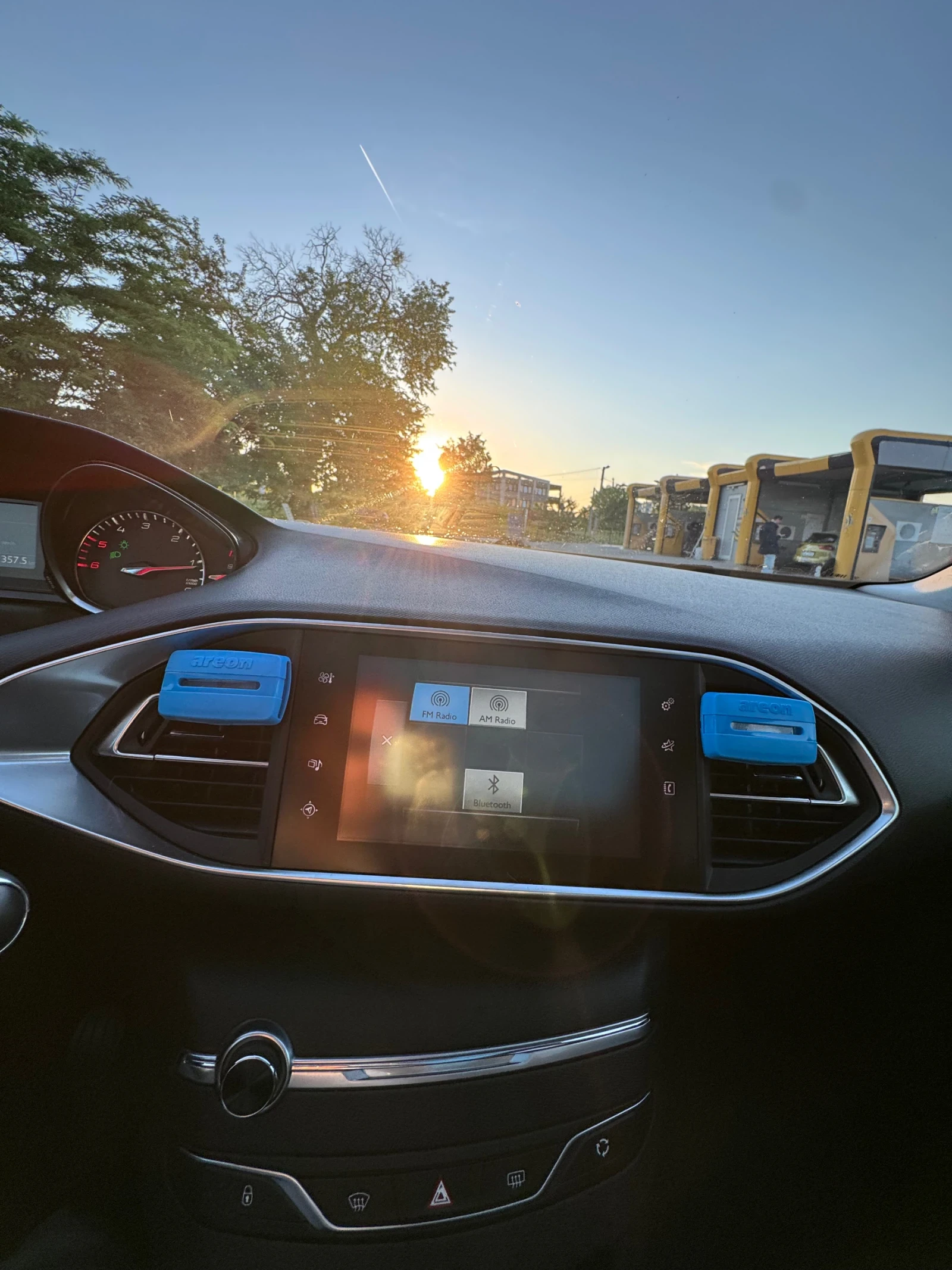 Peugeot 308 GT line с всички екстри за модела, снимка 12 - Автомобили и джипове - 54879129