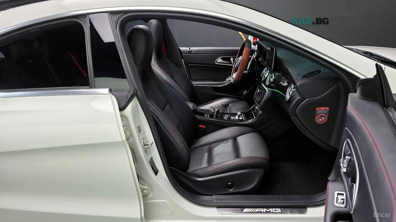 Mercedes-Benz CLA 45 AMG 4MATIC* AMBIENT* ПОДГРЕВ* КАМЕРА* SUNROOF* , снимка 9 - Автомобили и джипове - 54916217