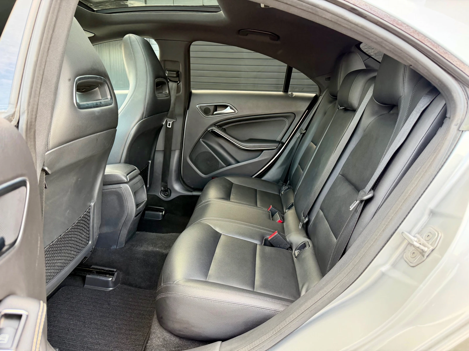 Mercedes-Benz CLA 200 #PANORAMA#PODGREV#MULTIMED#, снимка 14 - Автомобили и джипове - 55095618