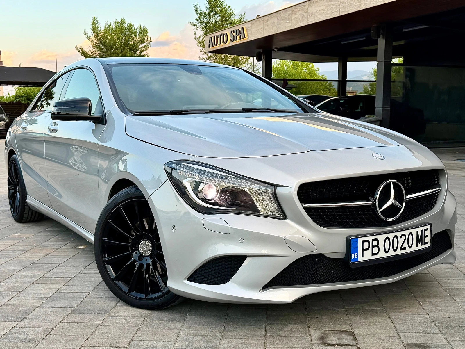 Mercedes-Benz CLA 200 #PANORAMA#PODGREV#MULTIMED#, снимка 3 - Автомобили и джипове - 55095618