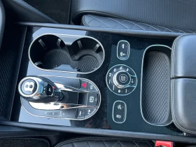 Bentley Bentayga W12* Camera* Pano* TV* Head-Up, снимка 12