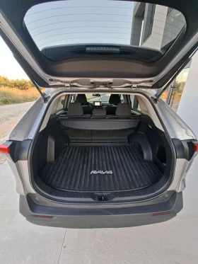 Toyota Rav4 2.5 Hybrid AWD, снимка 12