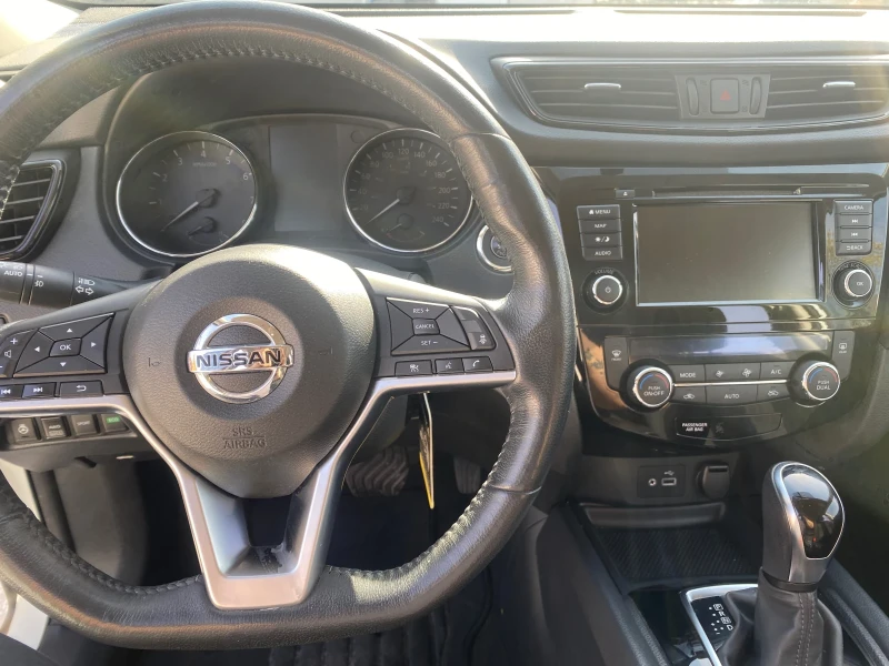 Nissan Rogue 2.5 SV AWD, снимка 10 - Автомобили и джипове - 47762124