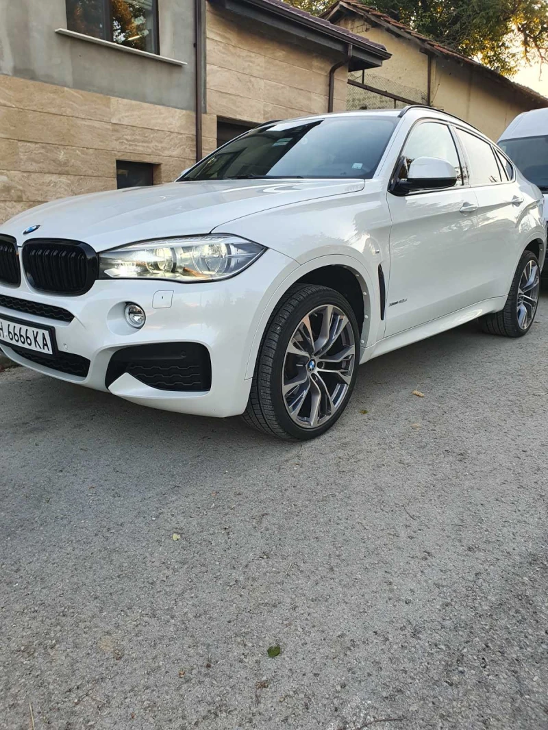 BMW X6 4.0d X-drive КАТО НОВА, снимка 4 - Автомобили и джипове - 48576945