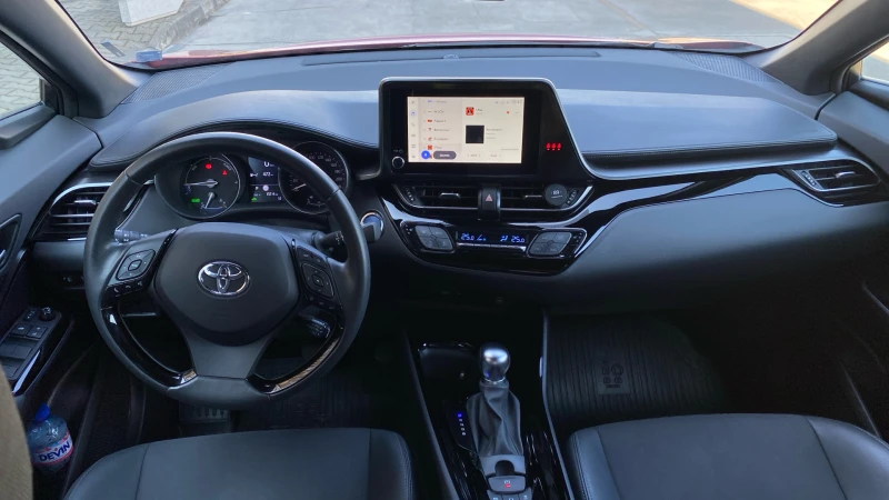 Toyota C-HR 1.8 HEV CLUB, снимка 12 - Автомобили и джипове - 52216134