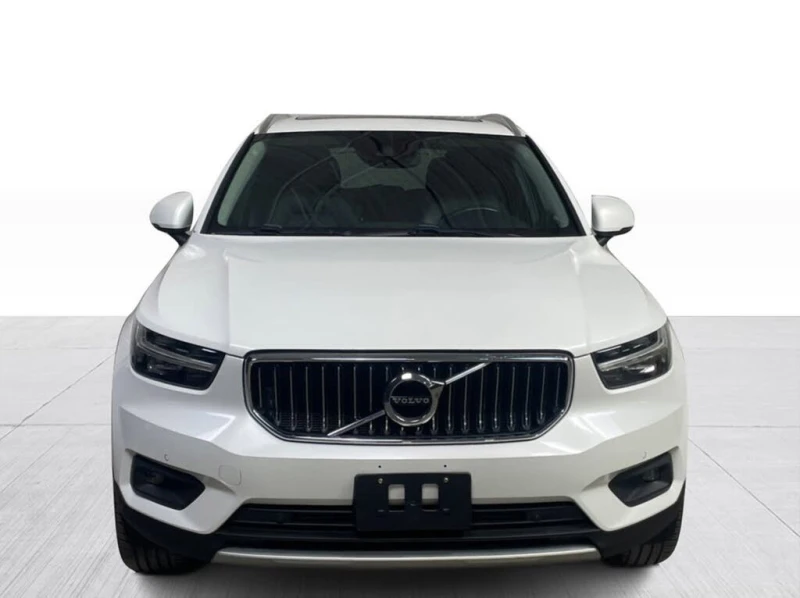 Volvo XC40 T5 INSCRIPTION* MEMORY* ПАНОРАМА* КАМЕРА* ПОДГРЕВ, снимка 2 - Автомобили и джипове - 53454016