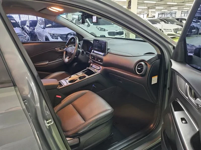 Hyundai Kona Electric Modern, снимка 11 - Автомобили и джипове - 56255396