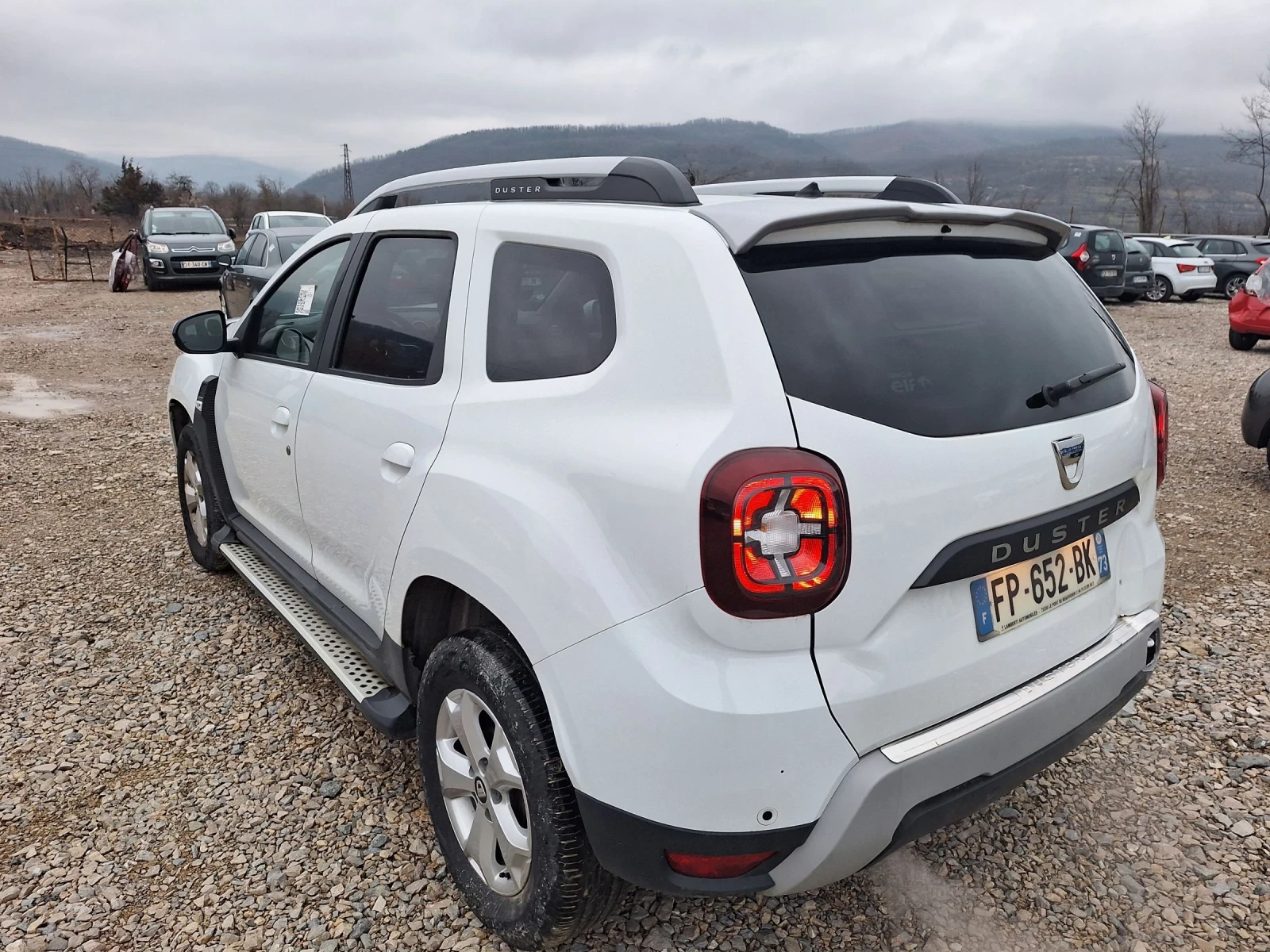 Dacia Duster 1.0TCE  EURO6 - изображение 3