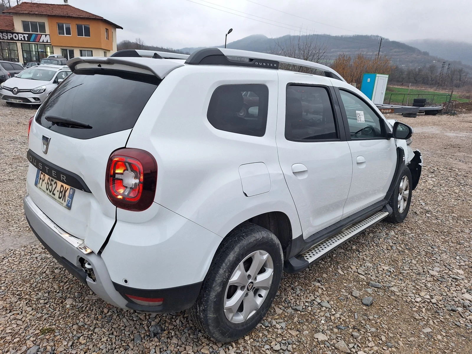 Dacia Duster 1.0TCE  EURO6 - изображение 5