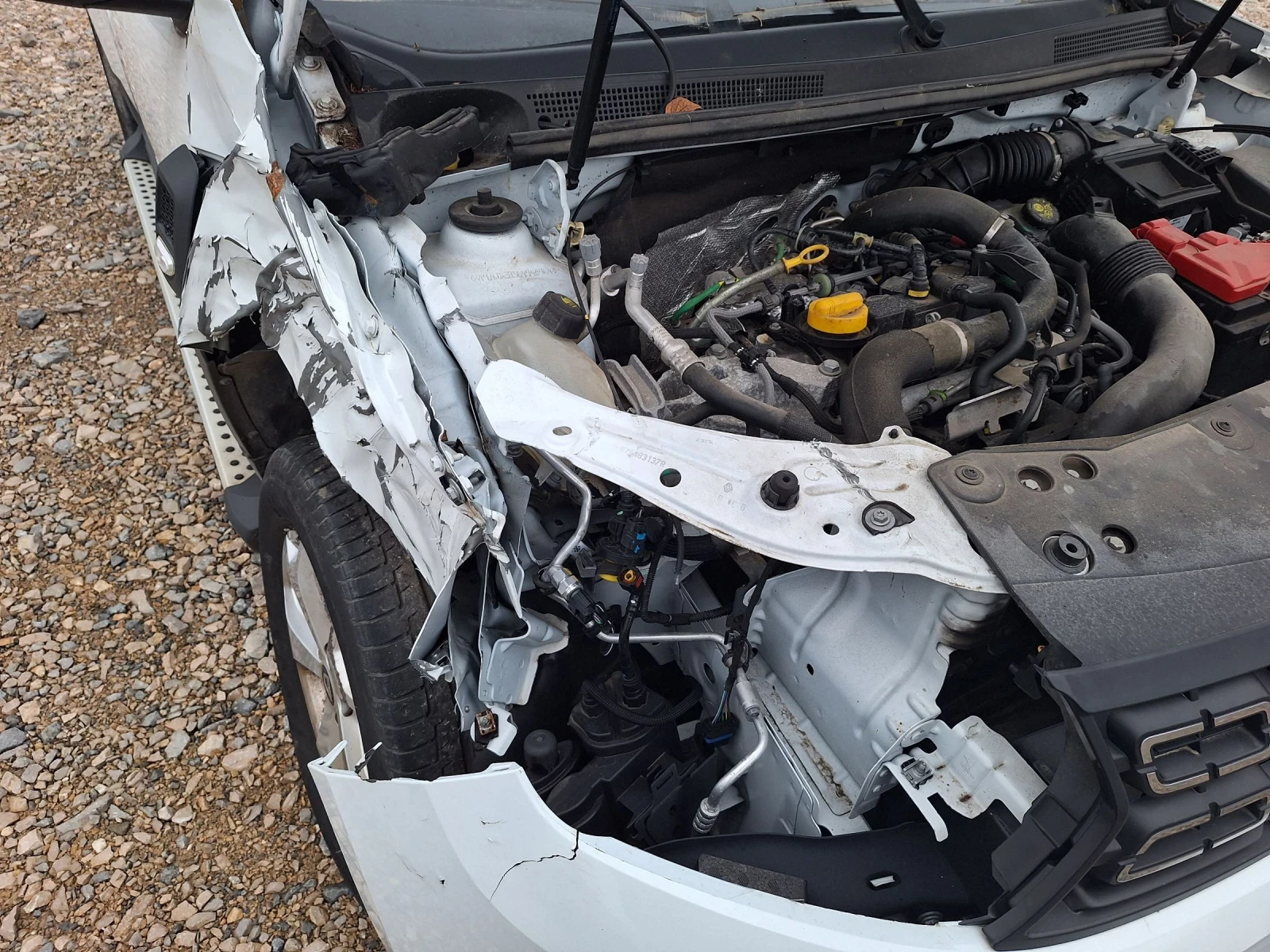 Dacia Duster 1.0TCE  EURO6 | Mobile.bg   15