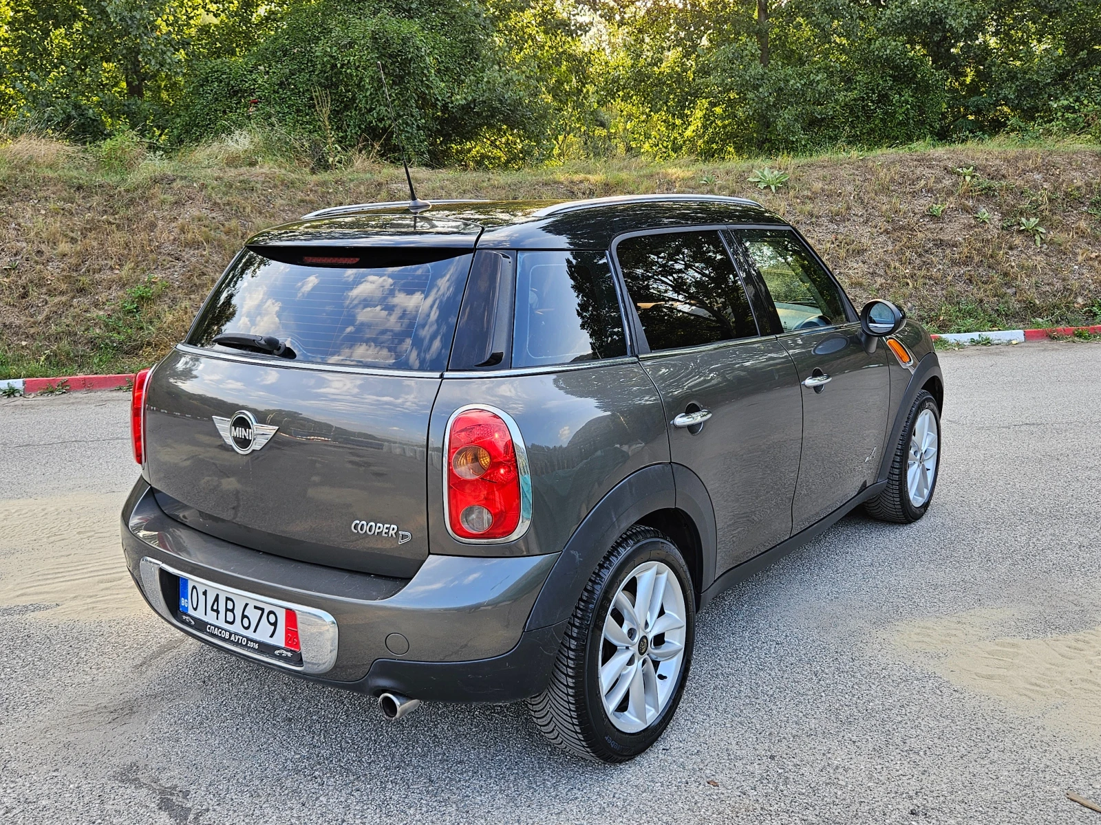 Mini Countryman 2.0D Koja/4x4/6skorost - изображение 6