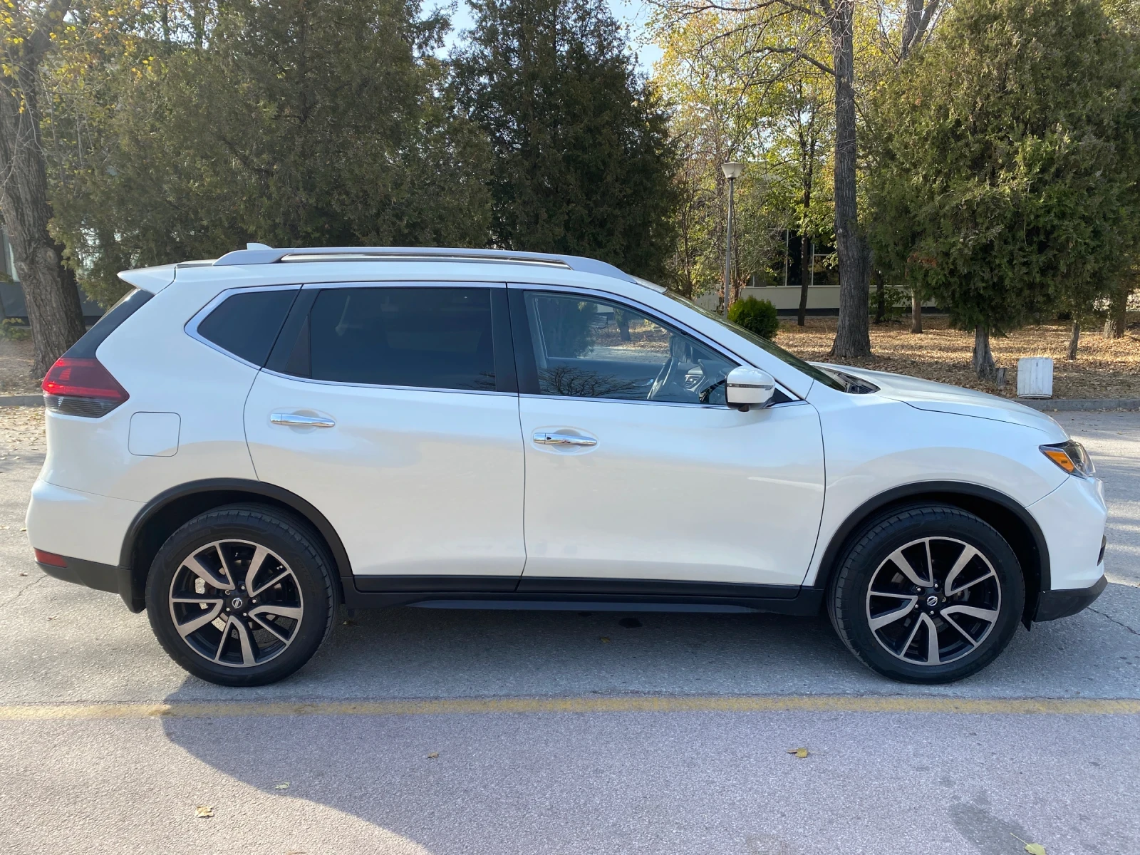 Nissan Rogue 2.5 SV AWD - изображение 5