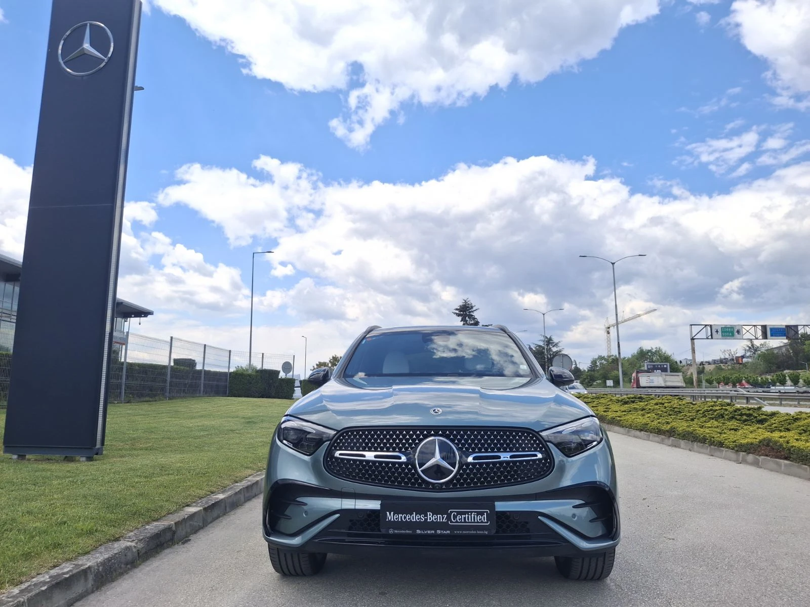 Mercedes-Benz GLC 300 4MATIC - изображение 2