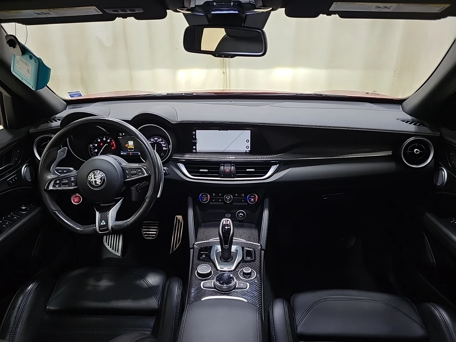 Alfa Romeo Stelvio * QUADRIFOGLIO * CARFAX * АВТОКРЕДИТ - изображение 8
