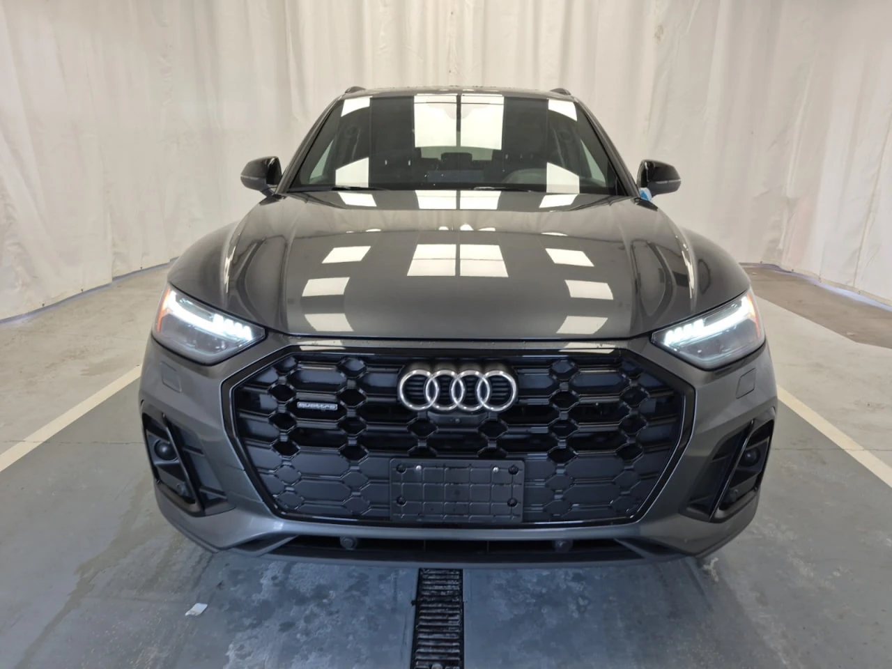 Audi Q5 * CARFAX * АВТО КРЕДИТ * ЦЕНА ДО БГ! - изображение 2