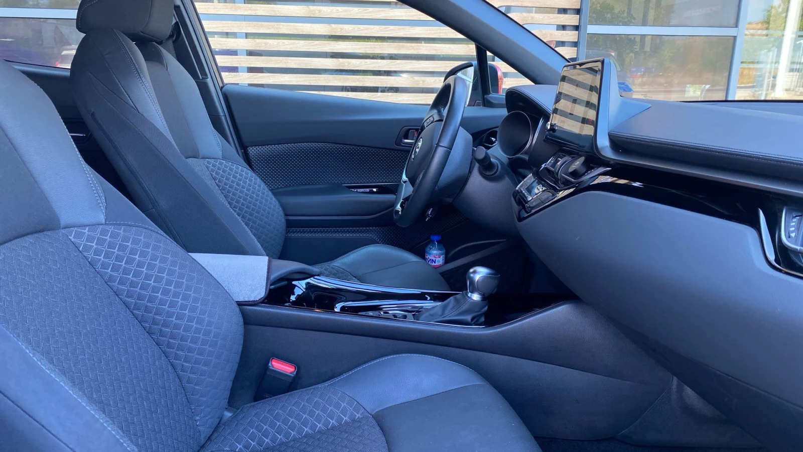 Toyota C-HR 1.8 HEV CLUB | Mobile.bg   16