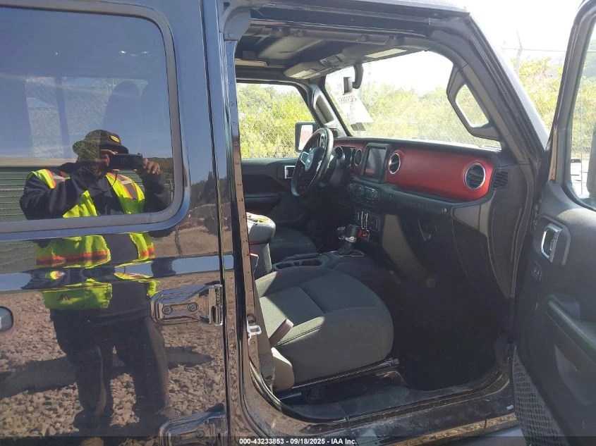 Jeep Wrangler UNLIMITED RUBICON 4X4 | Mobile.bg   7