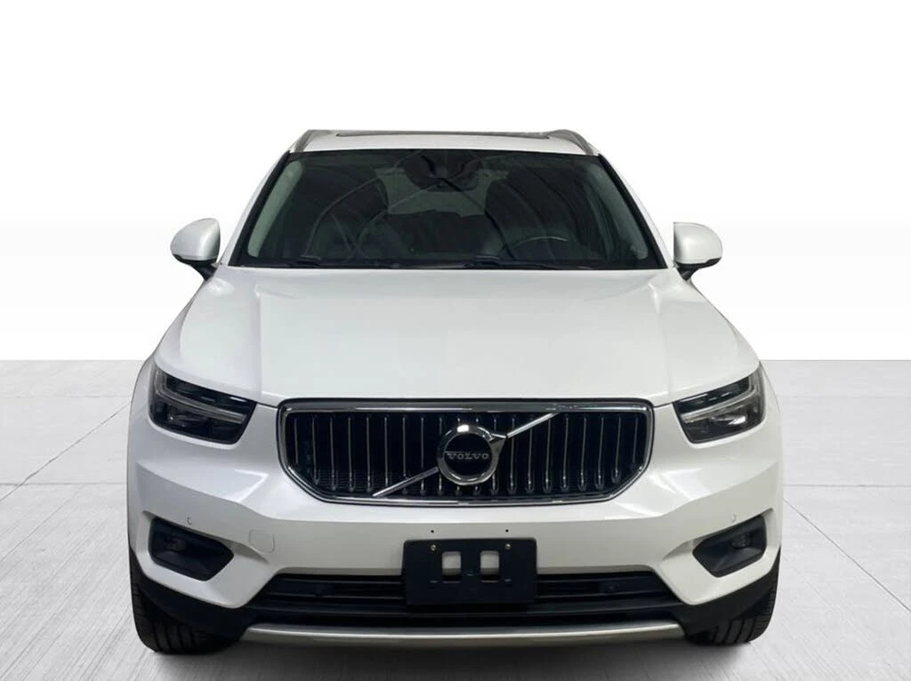 Volvo XC40 T5 INSCRIPTION* MEMORY* ПАНОРАМА* КАМЕРА* ПОДГРЕВ - изображение 2