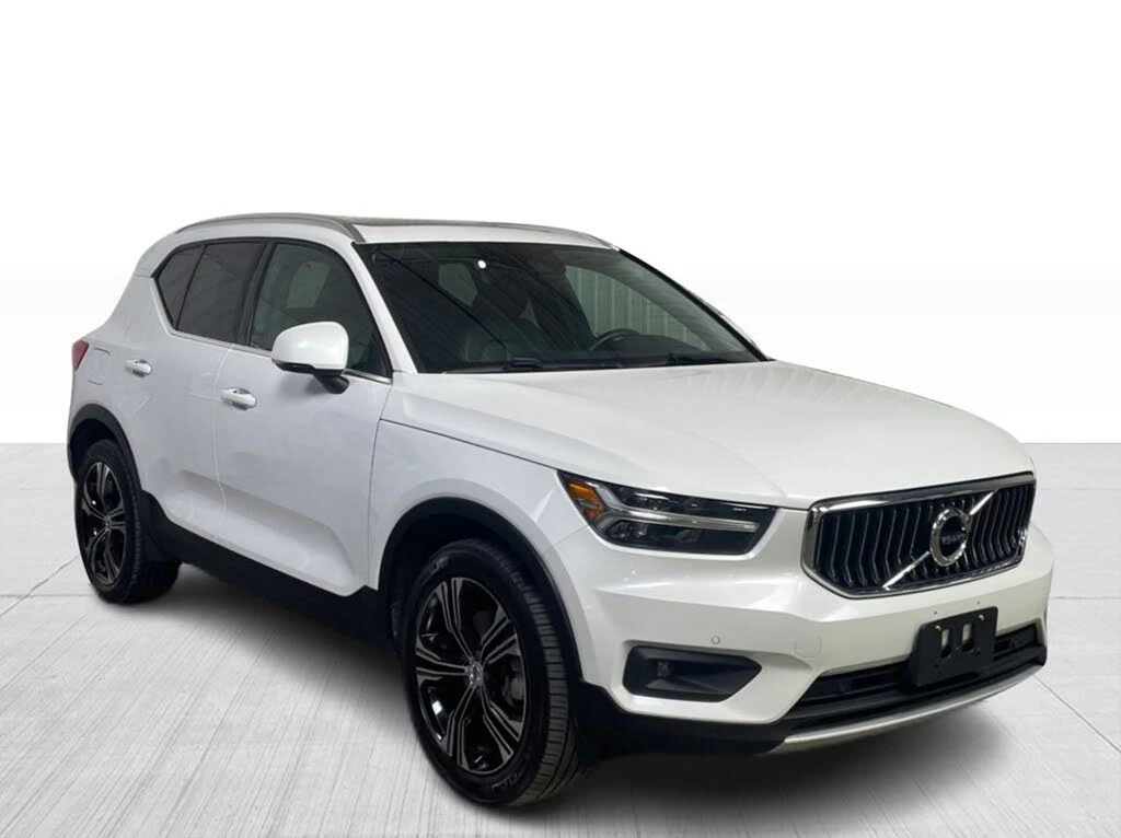 Volvo XC40 T5 INSCRIPTION* MEMORY* ПАНОРАМА* КАМЕРА* ПОДГРЕВ - изображение 3