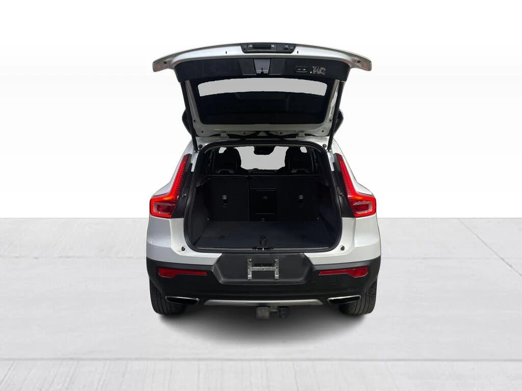 Volvo XC40 T5 INSCRIPTION* MEMORY* ПАНОРАМА* КАМЕРА* ПОДГРЕВ - изображение 7