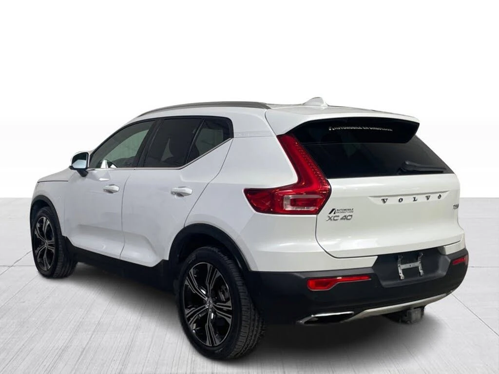Volvo XC40 T5 INSCRIPTION* MEMORY* ПАНОРАМА* КАМЕРА* ПОДГРЕВ - изображение 4