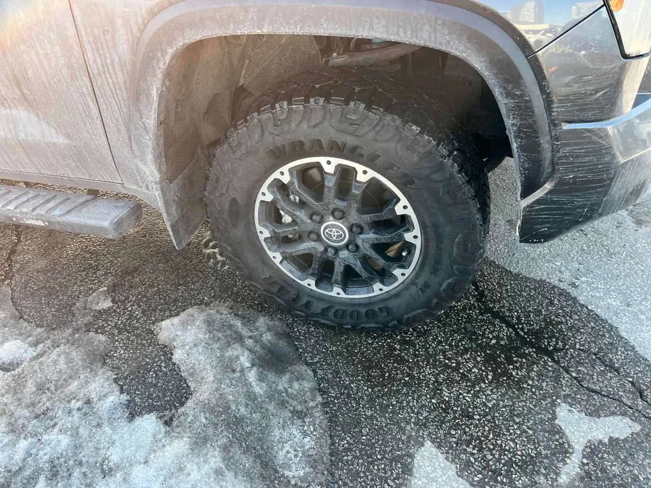 Toyota Tundra * Limited * CARFAX * ОБДУХВАНЕ* 360 КАМЕРИ* , снимка 7 - Автомобили и джипове - 53741387