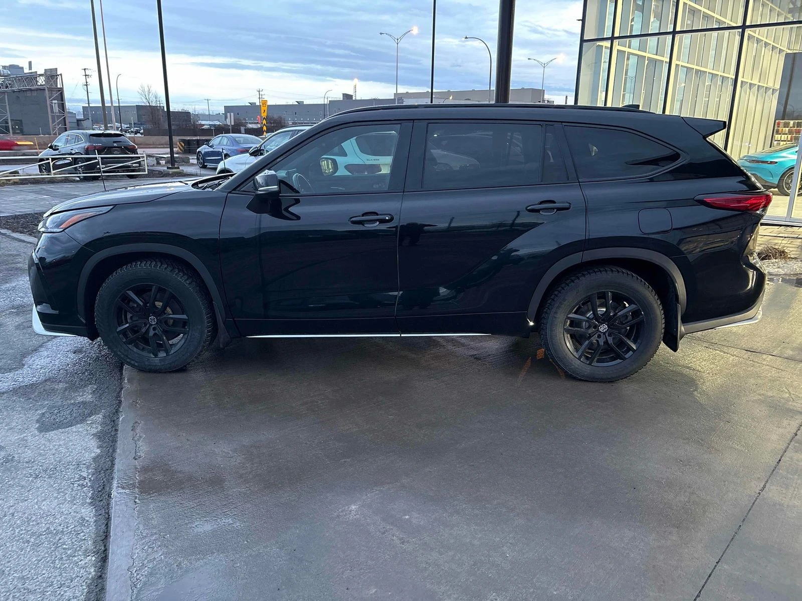 Toyota Highlander XSE � ����������� & ���� ������ | Mobile.bg � ����������� 2