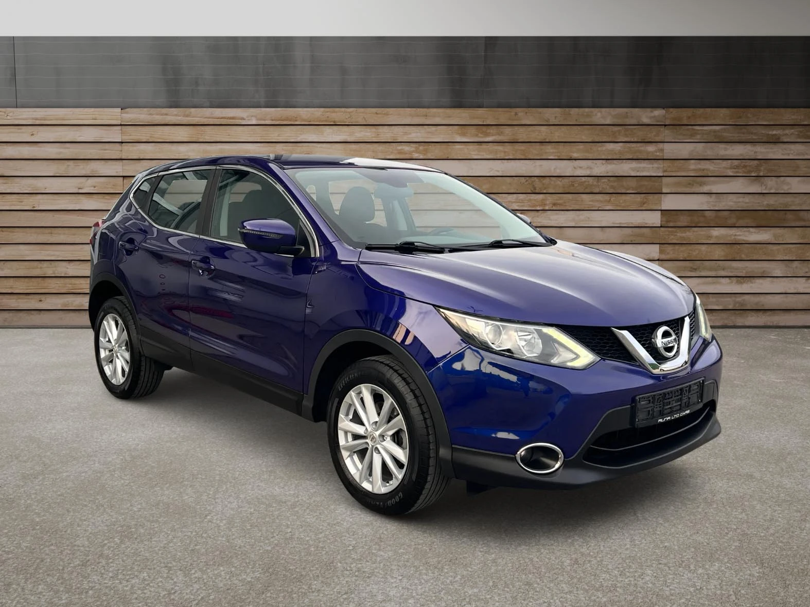 Nissan Qashqai 1.6dCi Accenta ПРОЧЕТИ ОПИСАНИЕТО, снимка 3 - Автомобили и джипове - 53944352