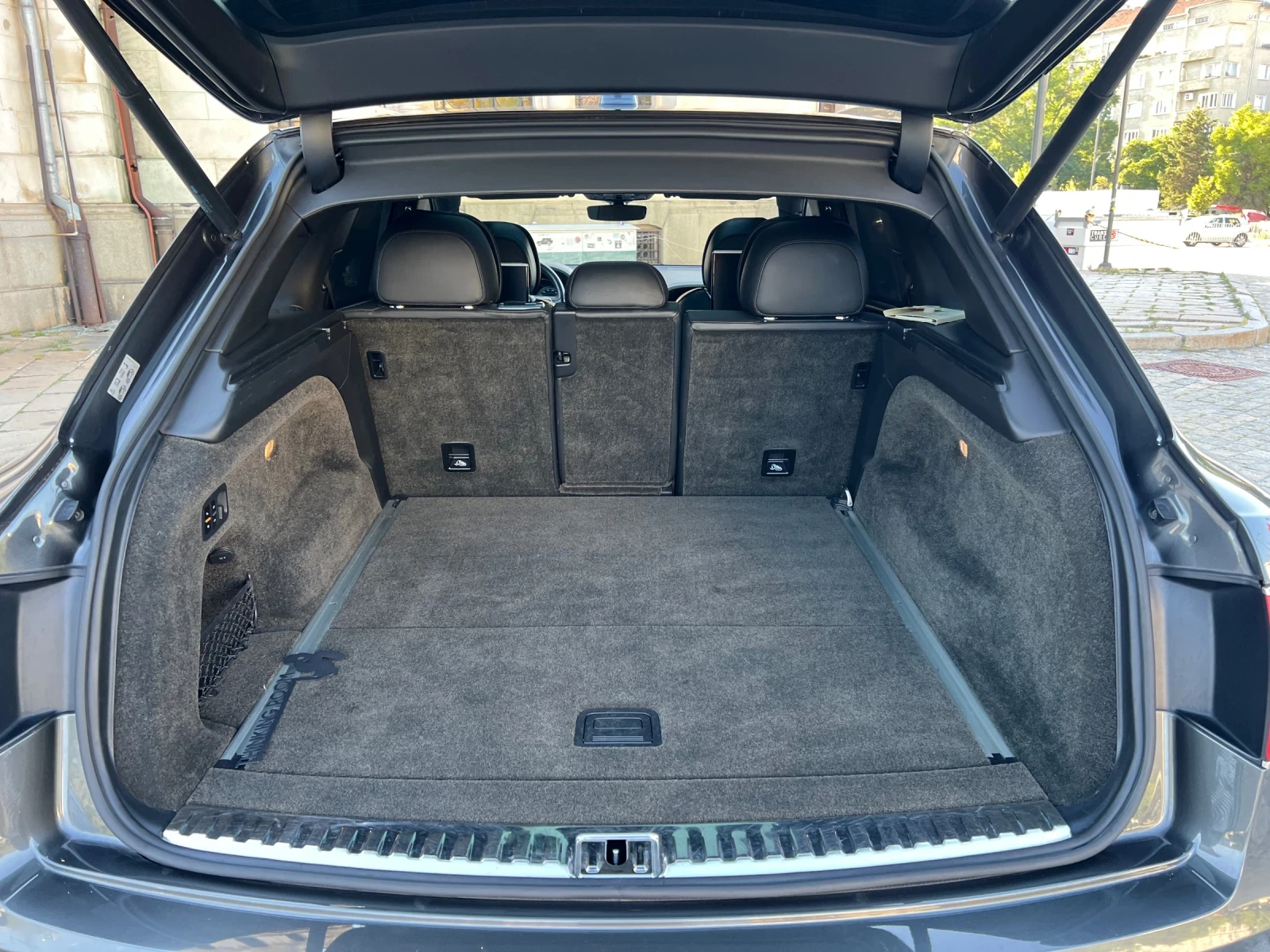 Bentley Bentayga W12* Camera* Pano* TV* Head-Up | Mobile.bg � ����������� 15