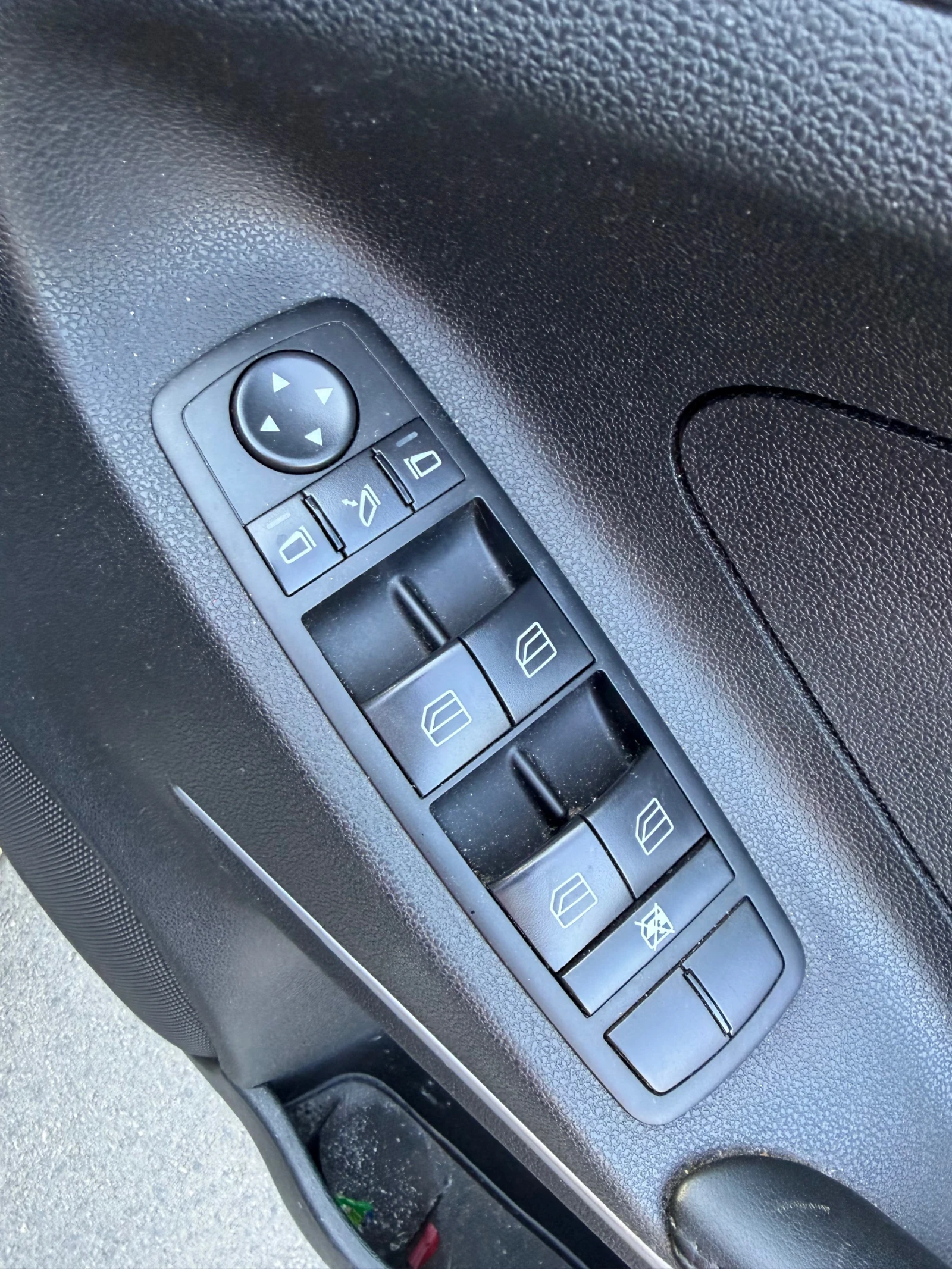 Mercedes-Benz ML 320 CDI AMG пакет, снимка 8 - Автомобили и джипове - 55683323