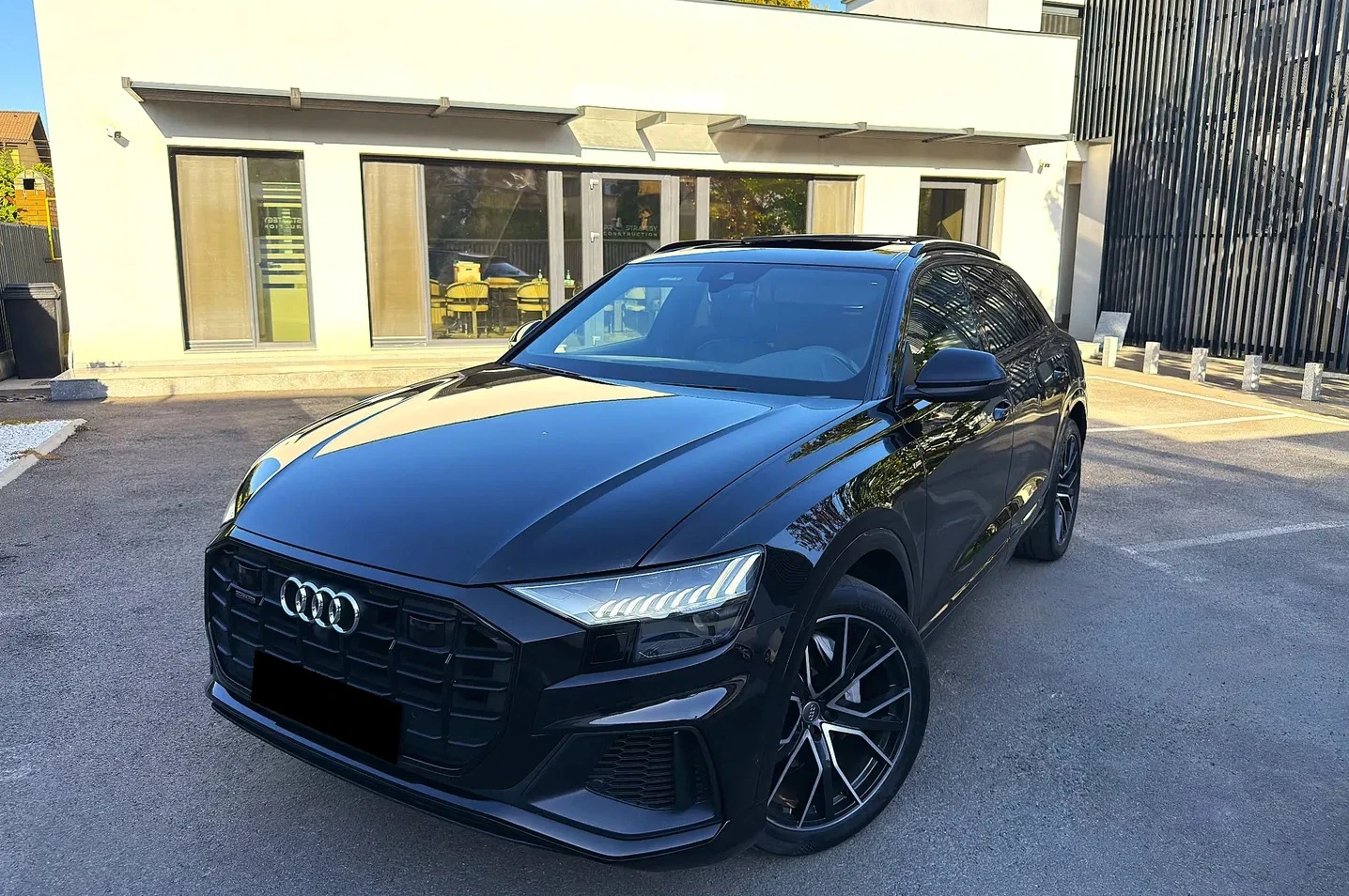 Audi Q8 3.0 TDI Quattro S-Line , снимка 2 - Автомобили и джипове - 56020733