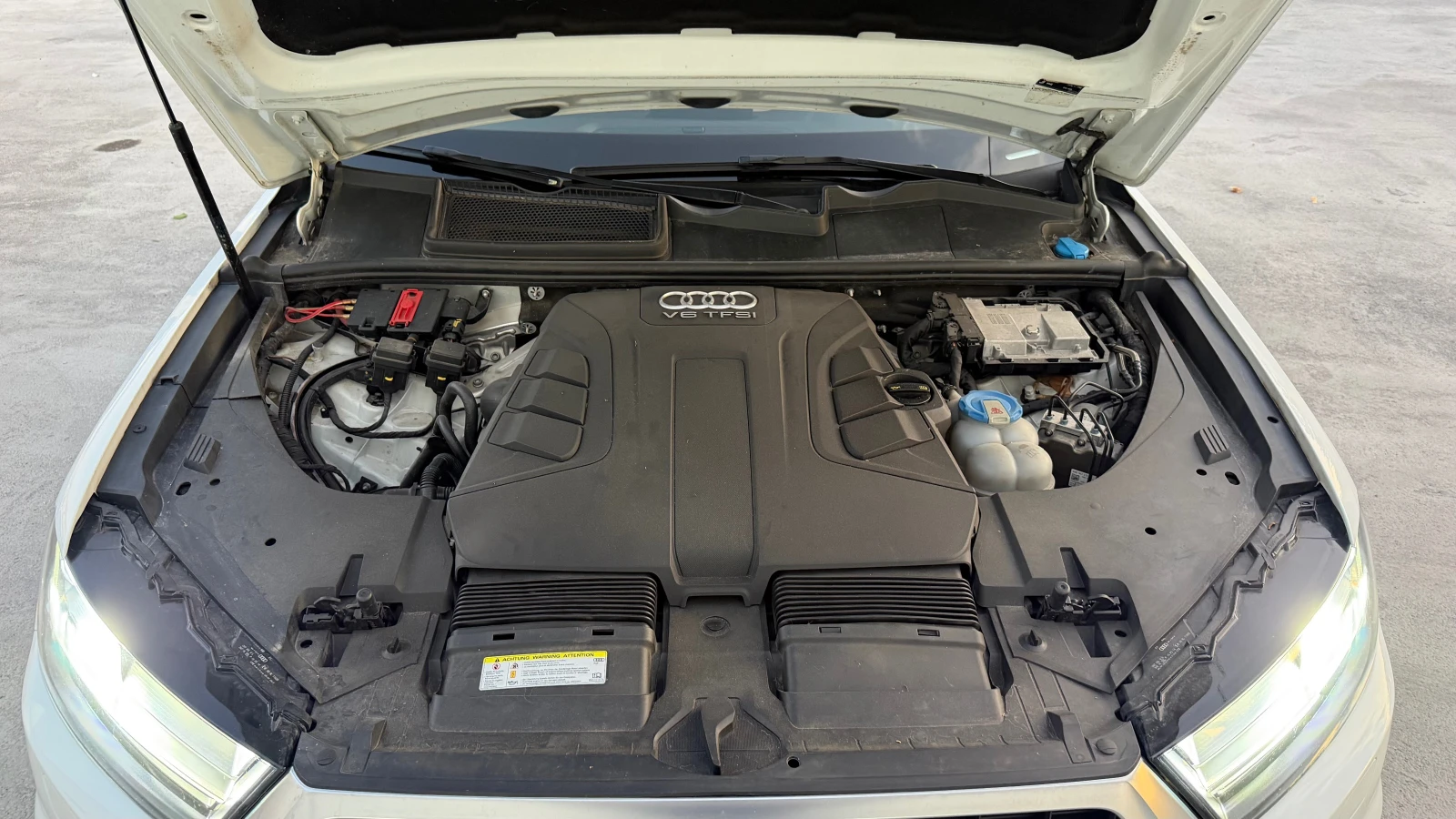 Audi Q7 3.0 TFSI, снимка 14 - Автомобили и джипове - 56066182