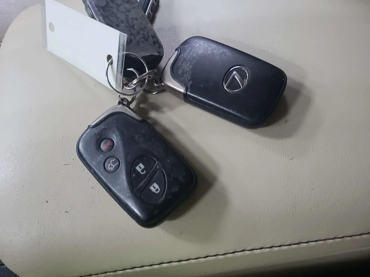 Lexus RX 350 * SPORTDESIGN * 2 КЛЮЧА * AWD * CARFAX * , снимка 10 - Автомобили и джипове - 56215602