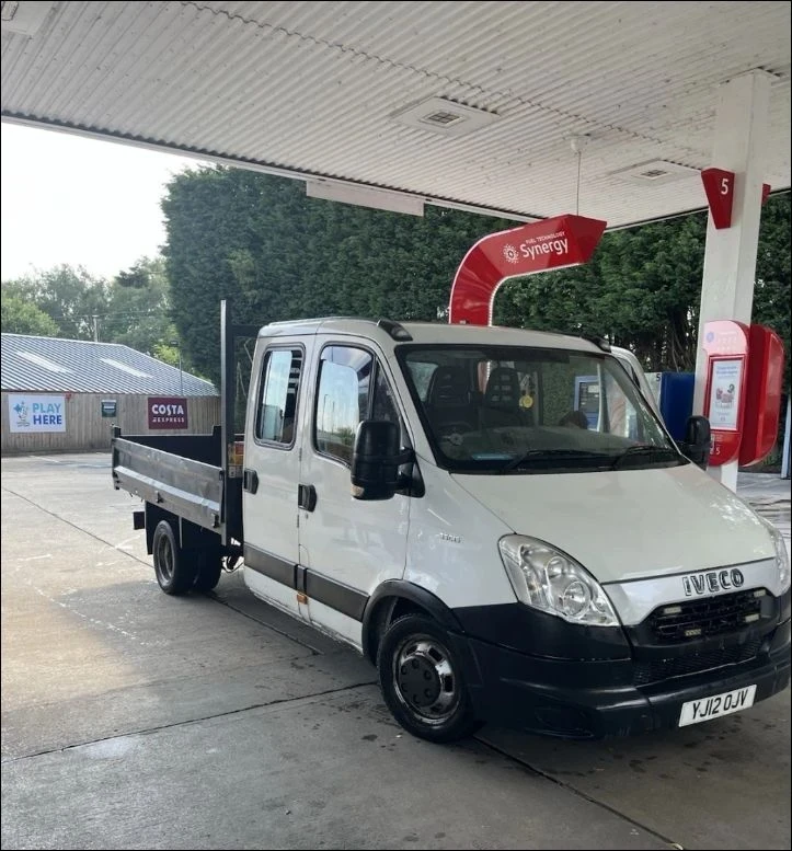 Iveco 35c15 Самосвал, снимка 2 - Бусове и автобуси - 55662573