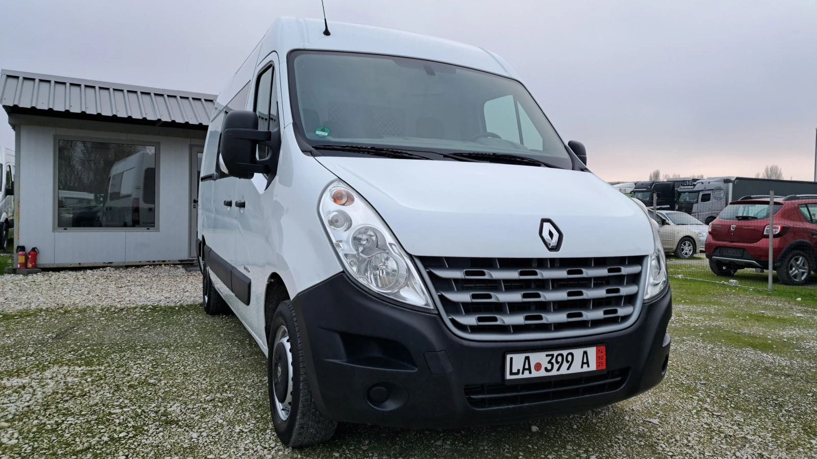 Renault Master 2.3DCI-6ск./КЛИМАТИК - изображение 2
