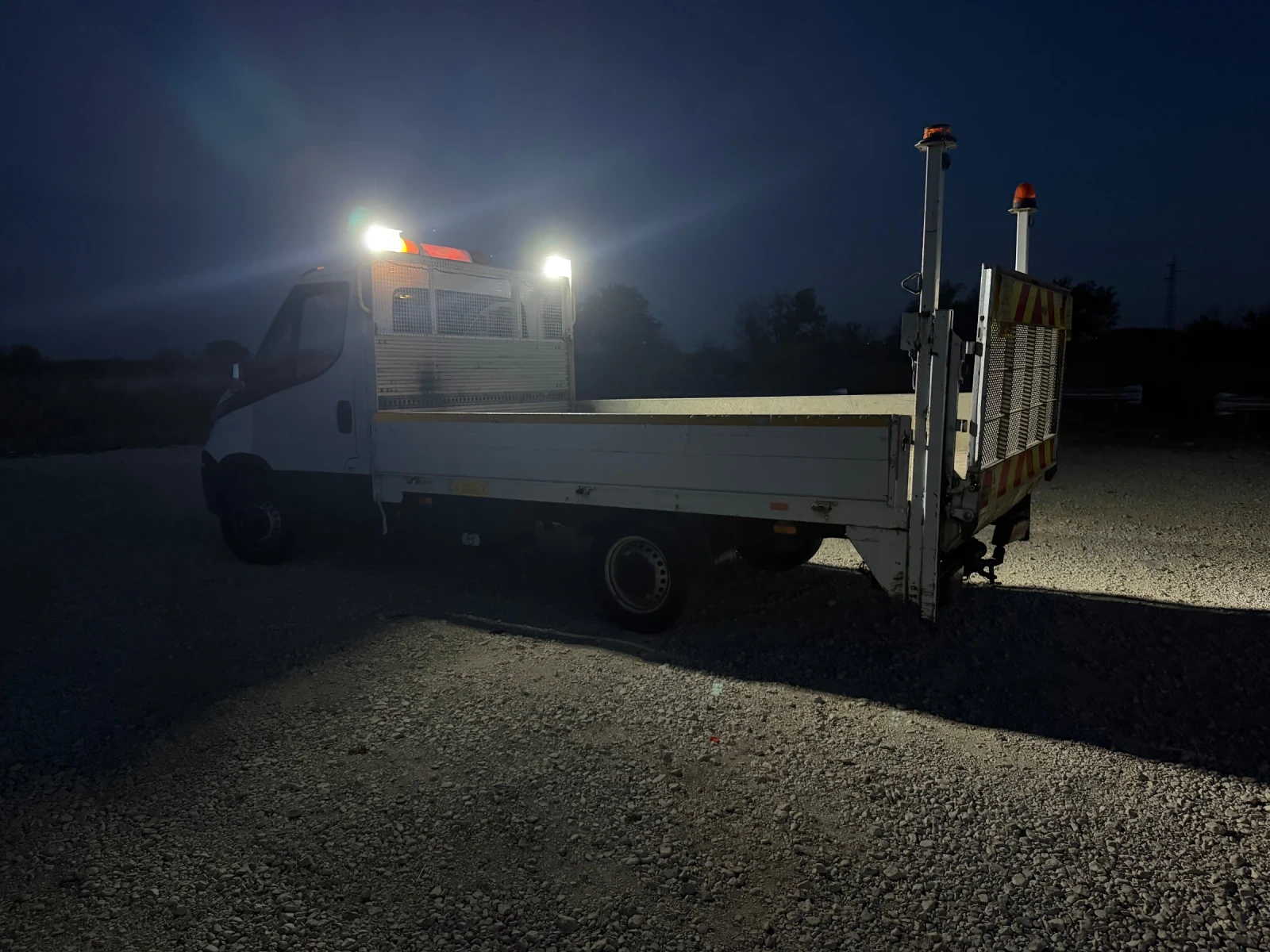 Iveco Daily, снимка 6 - Бусове и автобуси - 55624344