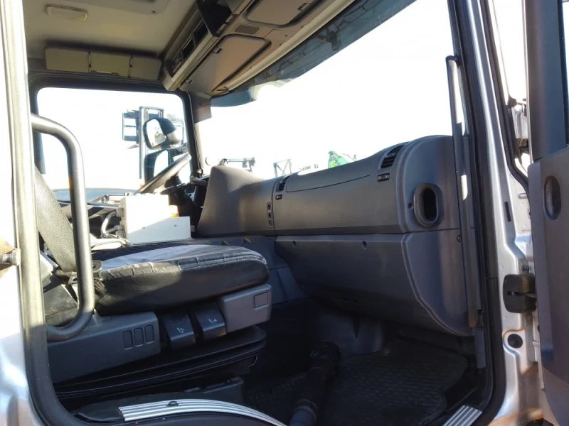 Scania P 380 Специализиран автомобил за смет в добро техн . със, снимка 9 - Камиони - 53129205