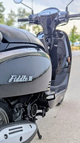 Sym Fiddle III 49CC 4T 08.2015г. , снимка 11