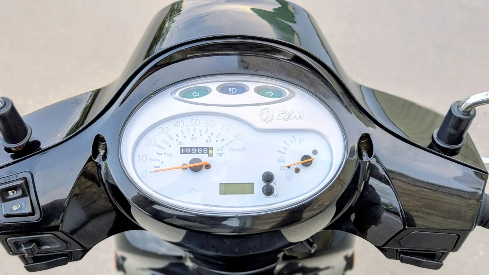 Sym Fiddle III 49CC 4T 08.2015г. , снимка 10 - Мотоциклети и мототехника - 55399172