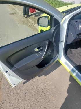 Dacia Logan 1.0   2018г евро 6, снимка 9