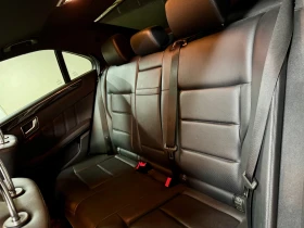 Mercedes-Benz E 300 3.5 V6 4matic, снимка 9