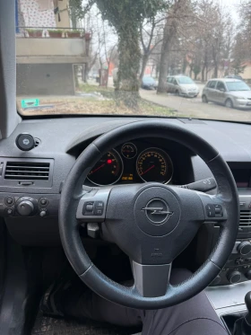 Opel Astra H, снимка 7