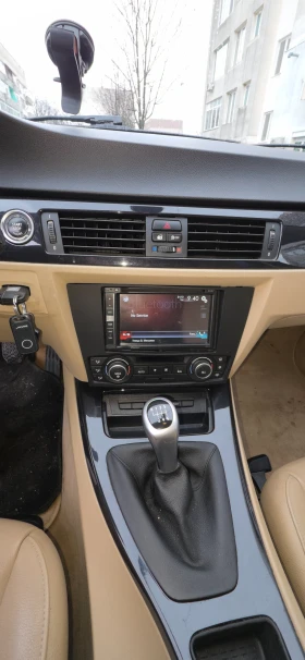 BMW 320 E91 LCI, снимка 7