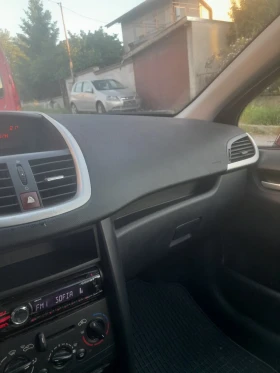 Peugeot 207 1.4, снимка 8